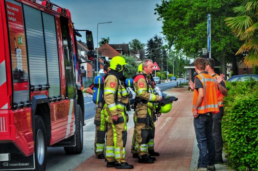 Politie en ambulance in Brunssum voor 112 meldingen brunssum vandaag bij een kruising in het centrum